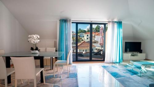 Ocean View Penthouse In Funchal - Pool & Ac