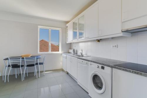 Funchal Old Town Apartment, Ocean View & Parking
