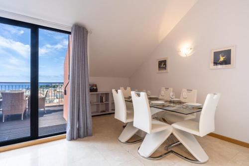 Santa Luzia Funchal View 2Br Pool, Ac & Parking