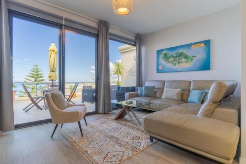 Funchal Apartment, Panoramic Sea & City Views, Ac