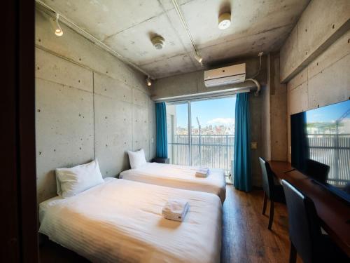 New Normal Hotel in NAHA WAKASA ニューノーマルホテルイン那覇若狭