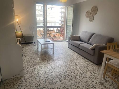 Appartement traversant avec parking - 4 pers. - FR-1-833-48