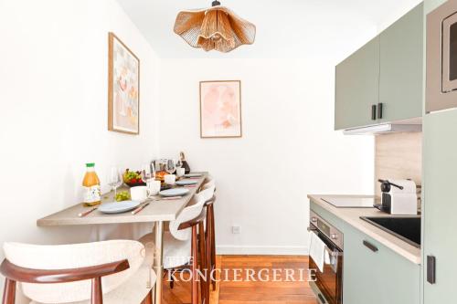 Luminous flat 2BDR-4P - Pigalle