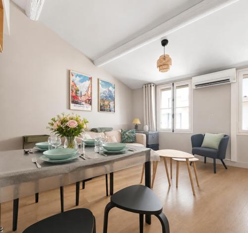 Coup de cœur T2 Cosy & rénové dans le Vieux Aix