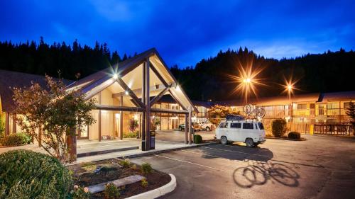 Oakridge Inn & Suites – Photos 4