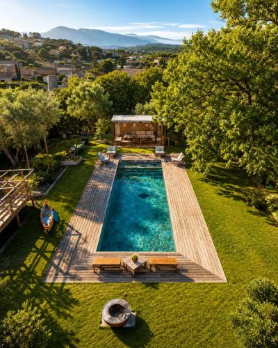 Les Hauts de Constance, Swimming Pool & Cabin