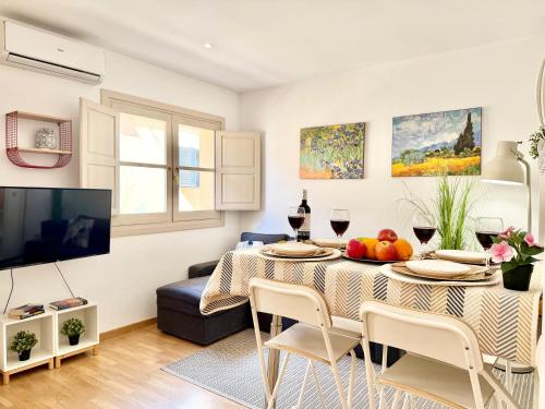 Elegant Luxury Apartment in the City Center by TuriVida