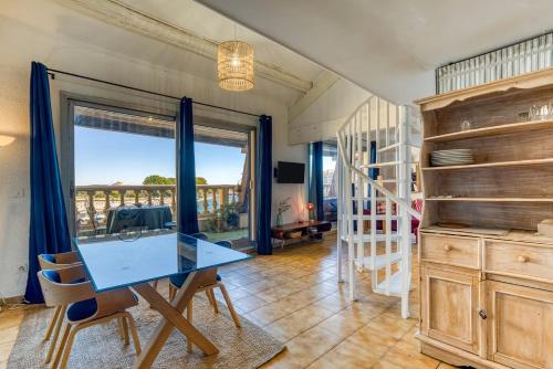 T3 avec TERRASSE avec VUE EXCEPTIONNELLE sur les QUAIS de SETE