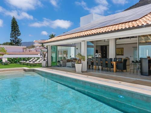 KARAT Villa Ambassador