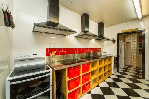 Kuchyň nebo kuchyňský kout v ubytování Tahuna Pod Hostel