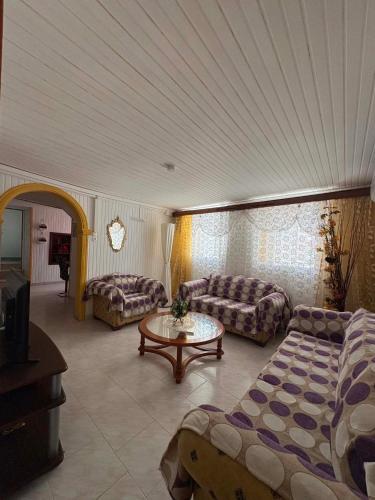 Neapolis Home by ADA