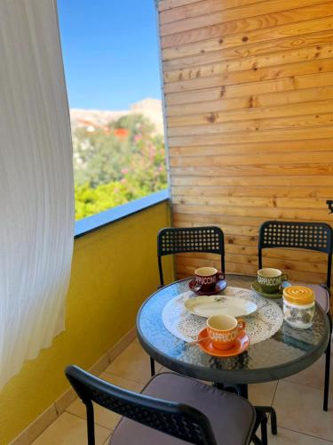 Apartments Kate - with Balcony & Free Private Parking Near the Centre
