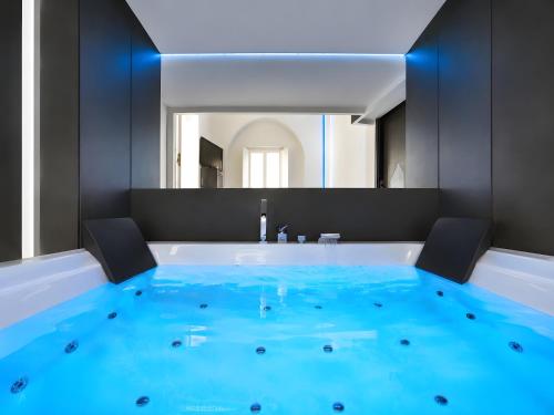 LUX- Spanish Steps 60A Exclusive Suite Apartment