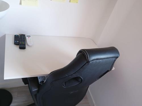 Habitación con cama doble en Plaza Castilla en piso compartido