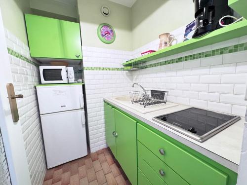 6-person apartment - 2 bedrooms - city center