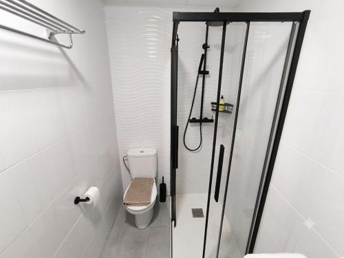 B-C Apartment 10min walk to the beach
