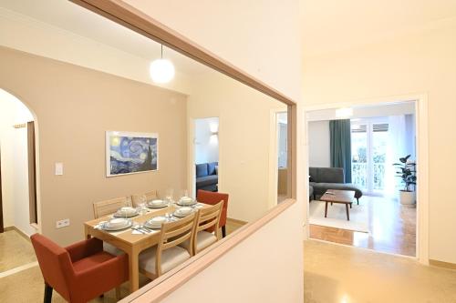 Cosy apartment close to Acropolis