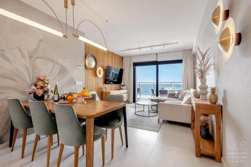 Sunset Cliffs Apartment - High Floor - Sea View