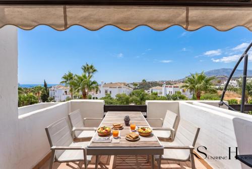 Estepona Duplex with BBQ & Jacuzzi