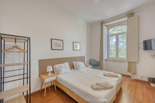 Apartamento em Sintra com 5 quartos e pátio - Até 10 hóspedes