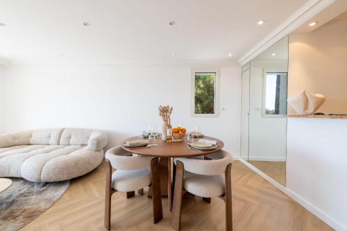 2-Br Sea-View Apartment East Cannes