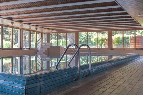 Studio cosy piscine vue Alpes Crans Montana