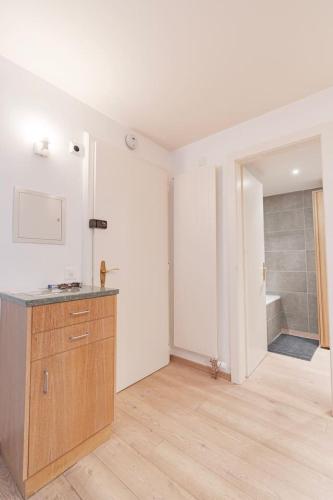 Studio cosy piscine vue Alpes Crans Montana