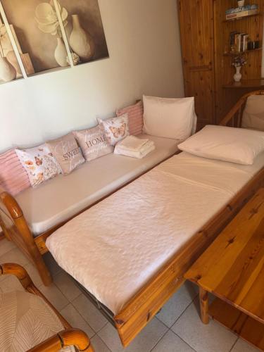 Gradakia Cottages 1