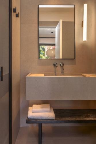 ALTHEA SUITES Boutique Living in Rhodes