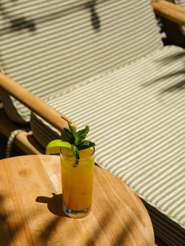 Hotel June West LA, a Member of Design Hotels photo 93