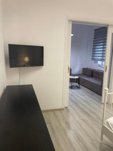 Central Apartment 5