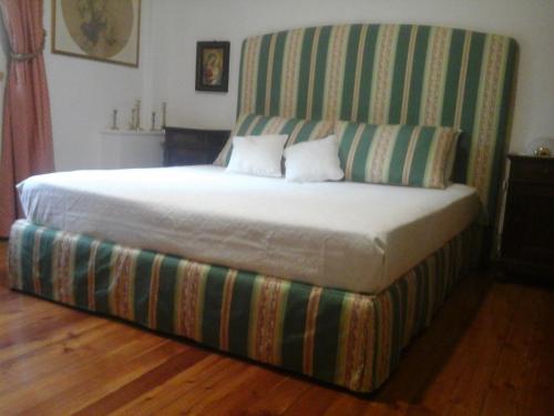 Una cama o camas en una habitación de Bio&B Cascina Montebello