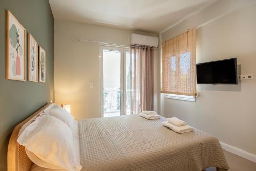 Vouliagmeni Suite 3 by Anothr