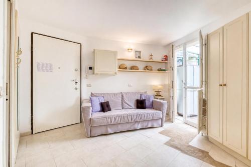 Nice Studio With Garden and Terrace - Happy Rentals