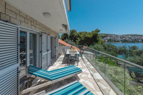 Seaside holiday house Businci, Ciovo - 27831