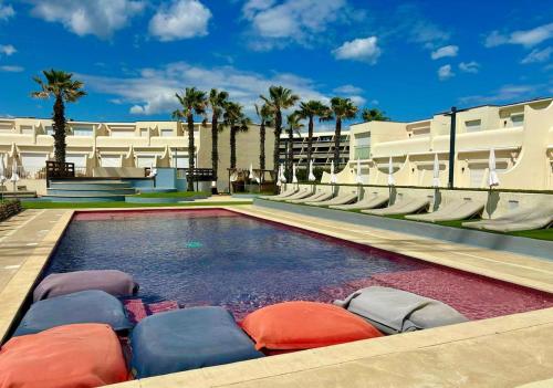 2 Le Jardin d'Eden "An exclusive naturist couples retreat"