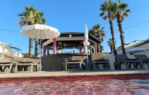 2 Le Jardin d'Eden "An exclusive naturist couples retreat"