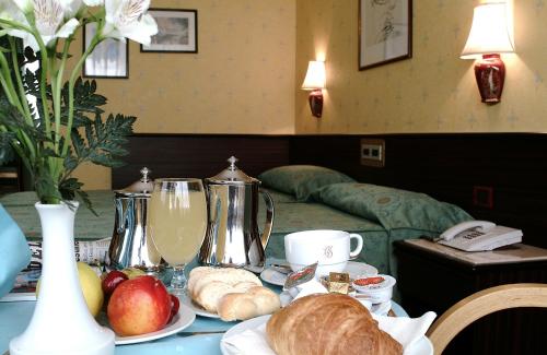 Bebidas en Hotel Leonardo Da Vinci