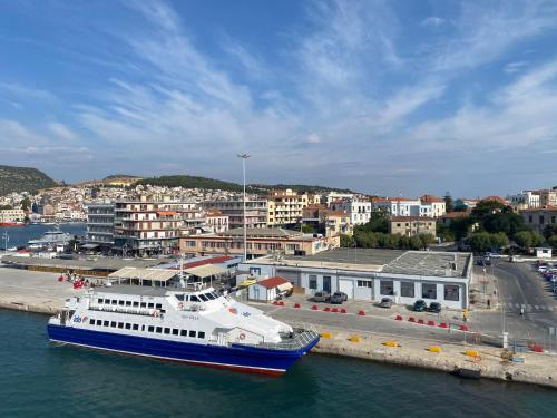 Unique Penthouse with Mytilene View - Port Apartments