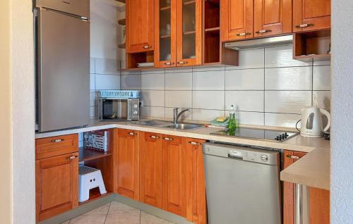 Amazing Apartment In Sibenik With House Sea View