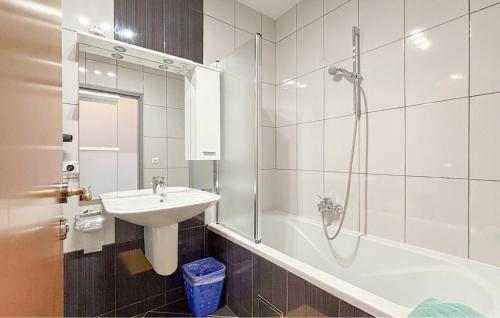 Amazing Apartment In Sibenik With House Sea View