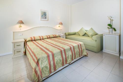 Φωτογραφία από το άλμπουμ του Hotel Jasminum σε Μπιμπιόνε