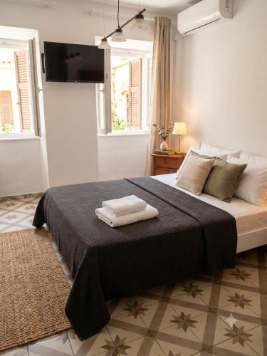 Walk everywhere - Apartment by Liston Square
