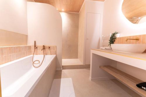 Cocon Inspiré des Pouilles à deux pas de la mer