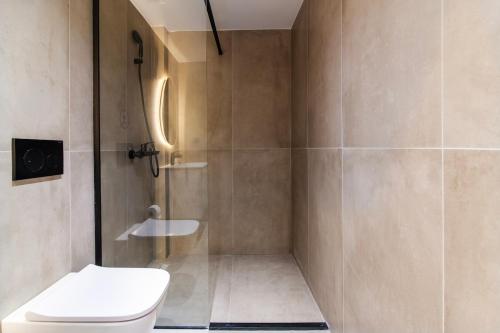 Jenn Modern Studio with Balcony & Close to Monastiraki