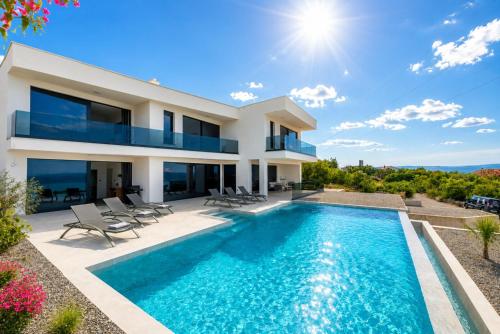 New Luxury Villa Bogi in Crikvenica - by Istrabook