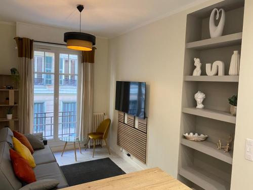 Quiet and bright apartment in the heart of Nice