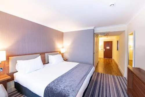 Holiday Inn Cardiff North M4 Jct 32 by IHG photo 19