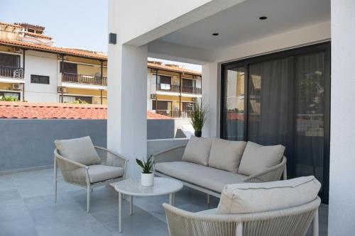 Amare Apartments Pefkochori