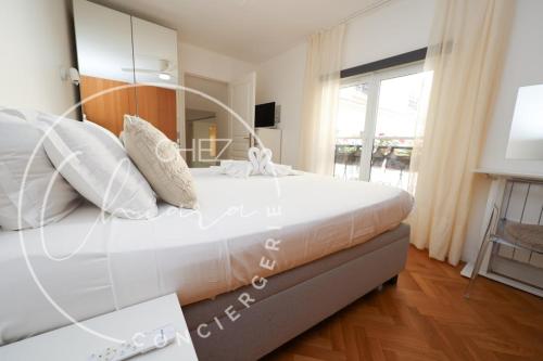 Romantic Marais Hideaway Heart of Paris